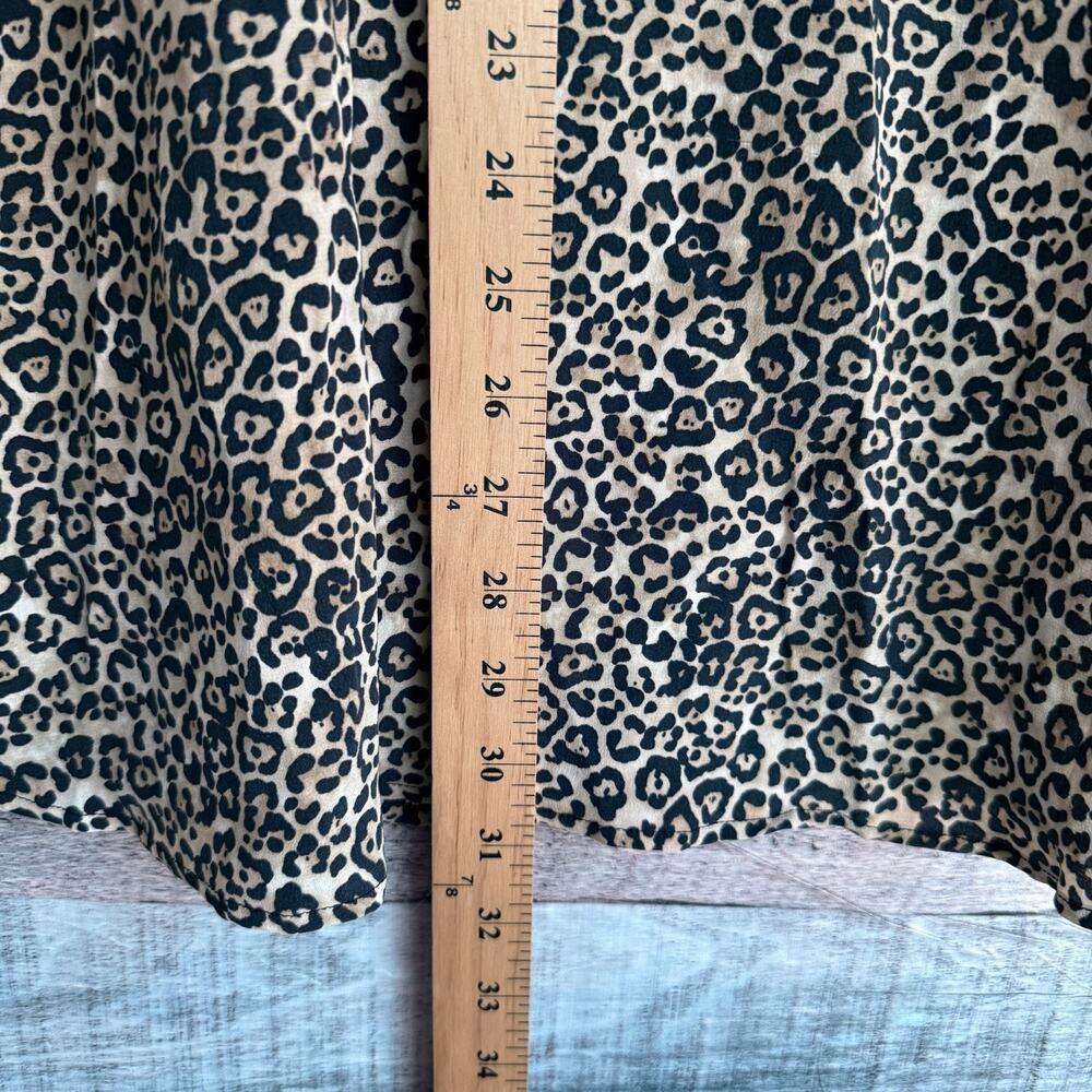 Saint Laurent Button-Up Blouse Animal Print Silk Long Sleeve Shirt 42 -16 1/2 - Picture 7 of 9